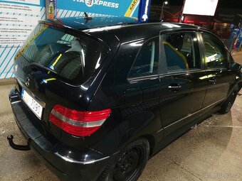 Prodám Mercedes Benzín B150 1,5 70kw,2008,Euro 4, Comfort - 4