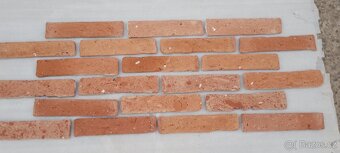 Cihlové obkladové pásky z cihly r - 4
