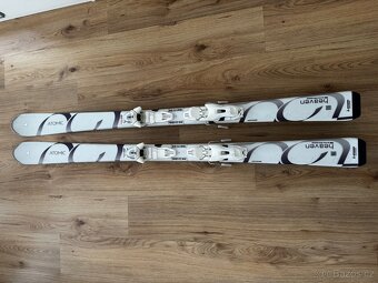 lyze Atomic heaven 160cm+ lyzarské hole - 4