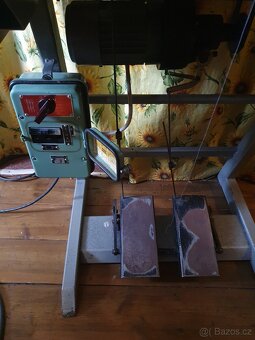 Kožešnický šicí stroj - 4