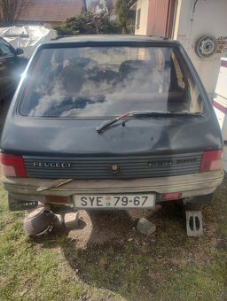 Peugeot 205 - 4