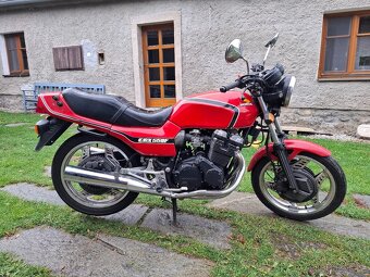 Honda CBX 550 F - 4
