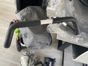 Kočárek Britax - 4