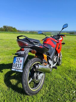Honda CBR 125 R - 4