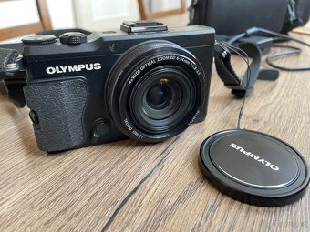 Olympus Stylus XZ-2 - 4