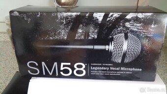 Kovový mikrofon SM58 - 4