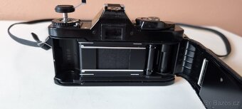 Canon AV-1 35-70mm - 4