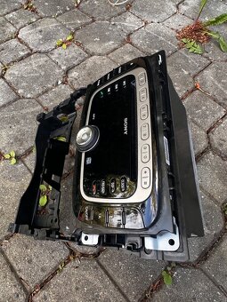 Středový panel - rádio pro Ford - 4