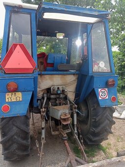 Prodám traktor Zetor 4611,motor je tam 5611,s SPZ,TK-11-2027 - 4