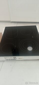 Nová AEG Mastery DirectTouch HK654070IB - 4
