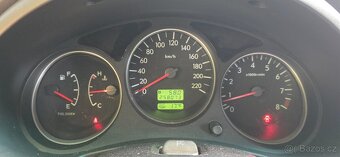 Subaru Forester SG5 2.0 116kW - 4