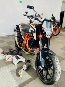 KTM 690 Duke R = TOP STAV / STK V CENĚ/ NAJETO 11.567 KM - 4