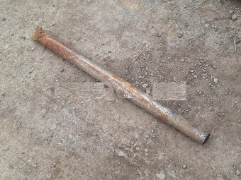 Kompaktní horizontální směrová vrtná souprava GRUNDODRILL 4X - 4