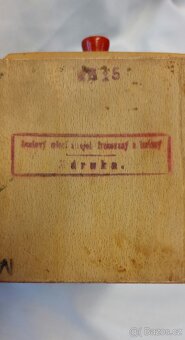 Mlýnek na kávu - 4