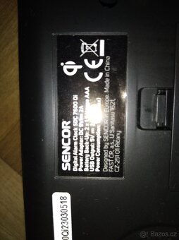 Digitální budík Zn.Sencor SDC 7600 Qi - 4