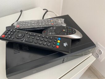 TV Samsung HG46EC890XB - 4