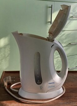 Rychlovarná konvice - 4