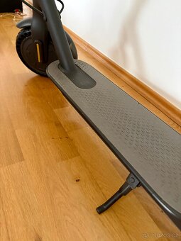 Xiaomi Electric Scooter Mi Essential - 4