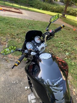 Honda cb600 f Hornet - 4