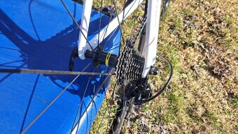 Scott addict R4 karbon - 4