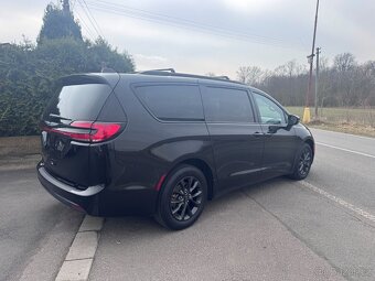 Chrysler Pacifica 3,6 Limited S type Sunroof New 2021 - 4