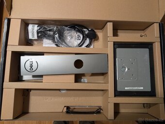Dell UltraSharp U2719 - 27" IPS QHD - 4000 Kč - Praha - 4