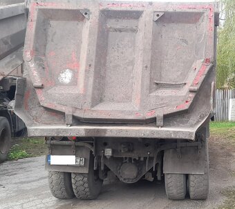 Tatra 815 8x8 sklapač - 4