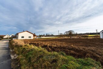Prodej stavebního pozemku 1012 m2, Libníč, s možným odpočtem - 4