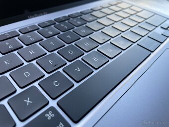 Apple MacBook Air 13" Late-2020 A2337 - jako nový, krabice - 4