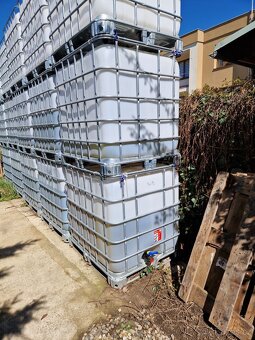 Prodám IBC barel na vodu 1000l - 4