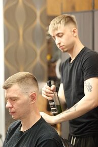 Přijmu holiče do zavedeného barber shopu - 4