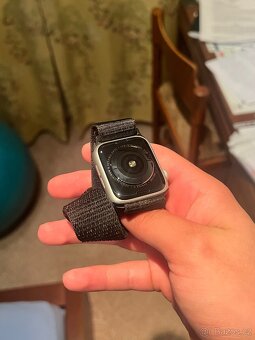 Apple Watch Series 5 - 4