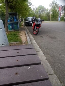 Kawasaki Ninja zx6r - 4