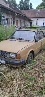 Škoda 105 rok výroby 1988 - 4