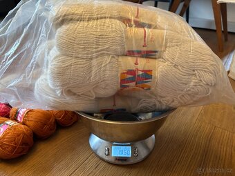 Vlněná příze - různé druhy - 19 kg celkem - 4