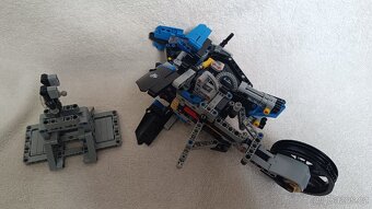 Lego Technic 42063 BMW motorka - 4