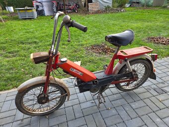 Babetta 207 s kartičkou, červená 3. - 4