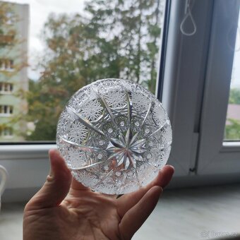 malá broušená miska - 4