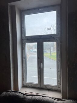 Plastová okna – trojskla i dvojskla, velmi dobrý staV - 4