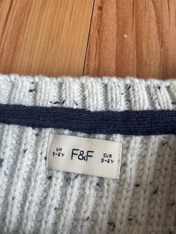 Chlapečky svetřík F&F - 4