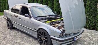 Predám BMW E34 m50b25 turbo. 344hp. - 4