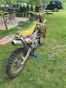 Suzuki RMZ 450 - 4