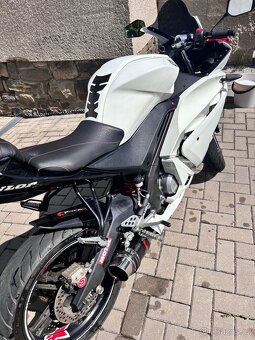 Prodám Yamaha YZF-R125 (r.v. 2012) – laděný výfuk, po GO mot - 4
