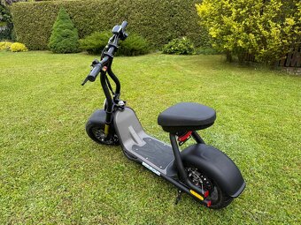 Elektrokoloběžka X-scooters XT10 - 4