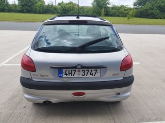 PEUGEOT 206,1.1i, 2001 - 4