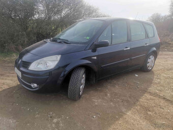 Renault Grand Scenic 2,0i - 4