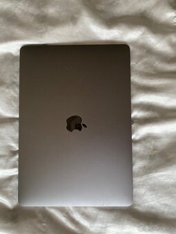 MacBook Pro 13" 2019, i5 2,4GHz, 512GB 16GB RAM - 4