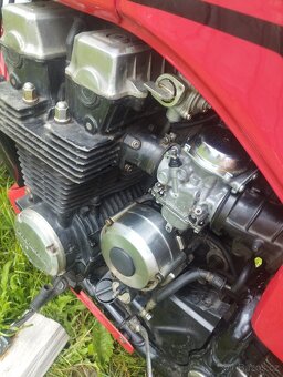 Honda CBX 750F - 4