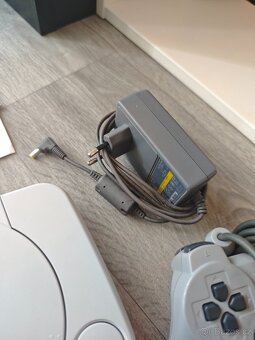 Playstation 1 Slim - 4