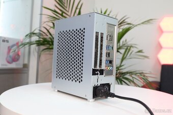 Herní PC - Ryzen 5 5600X / 32GB / 1TB / RTX 4060 8GB - 4